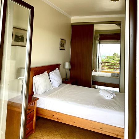 Cosy Sea View Apartment Costa de Caparica Exteriör bild